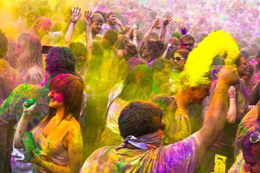 Celebrate Holi in Jaipur 2025